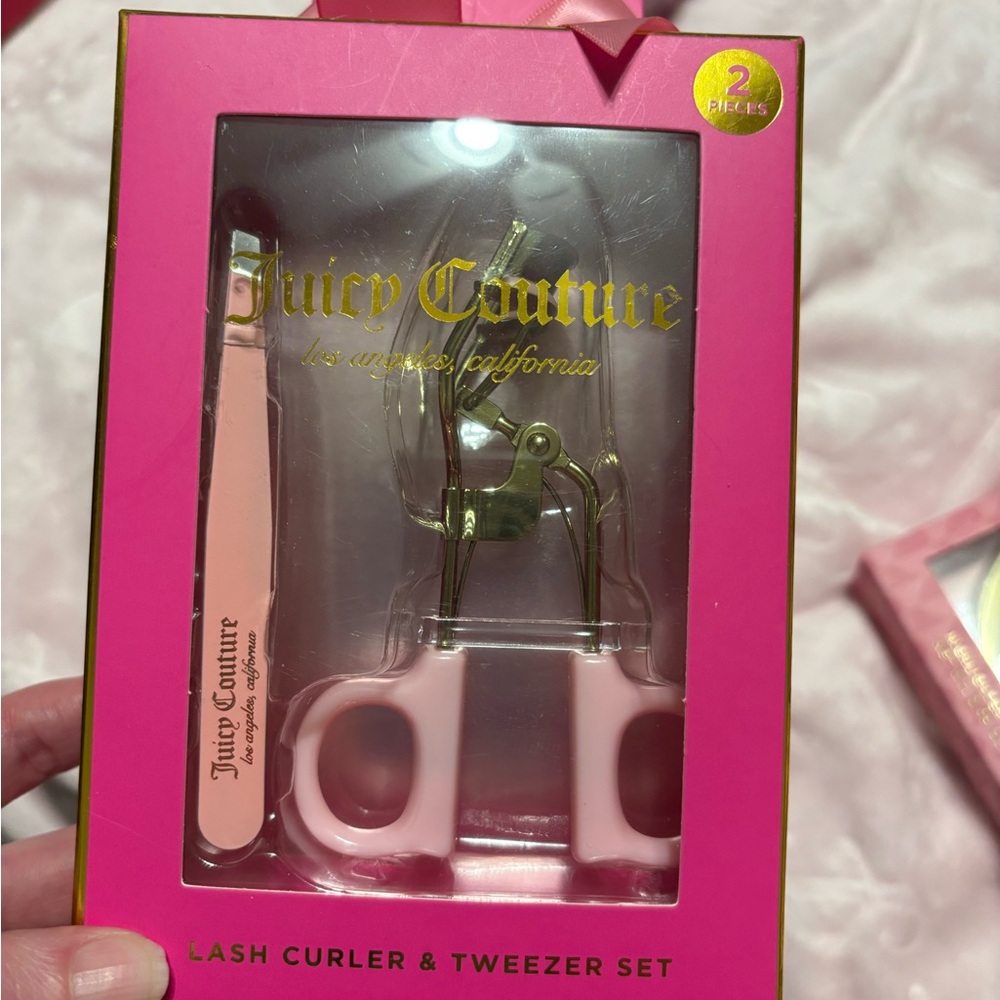 Juicy Couture Pink Beauty Tool Duo